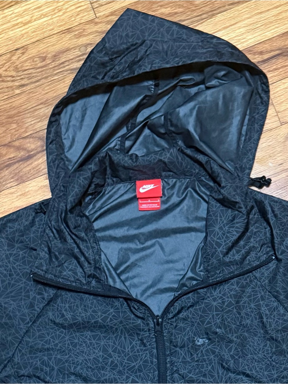Nike Women’s Large Packable Windbreaker Running Jacket Hoodie  Full Zip Black
